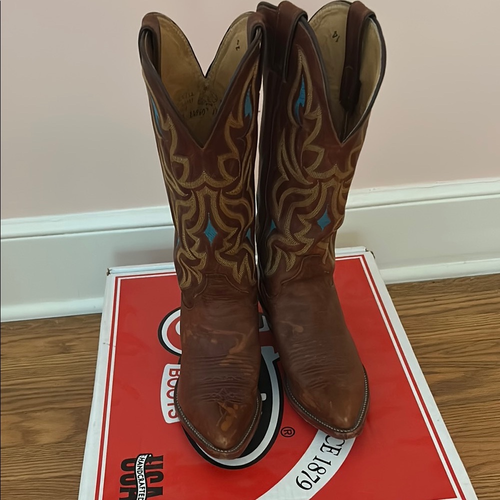 Vintage Justin Cowboy Boots